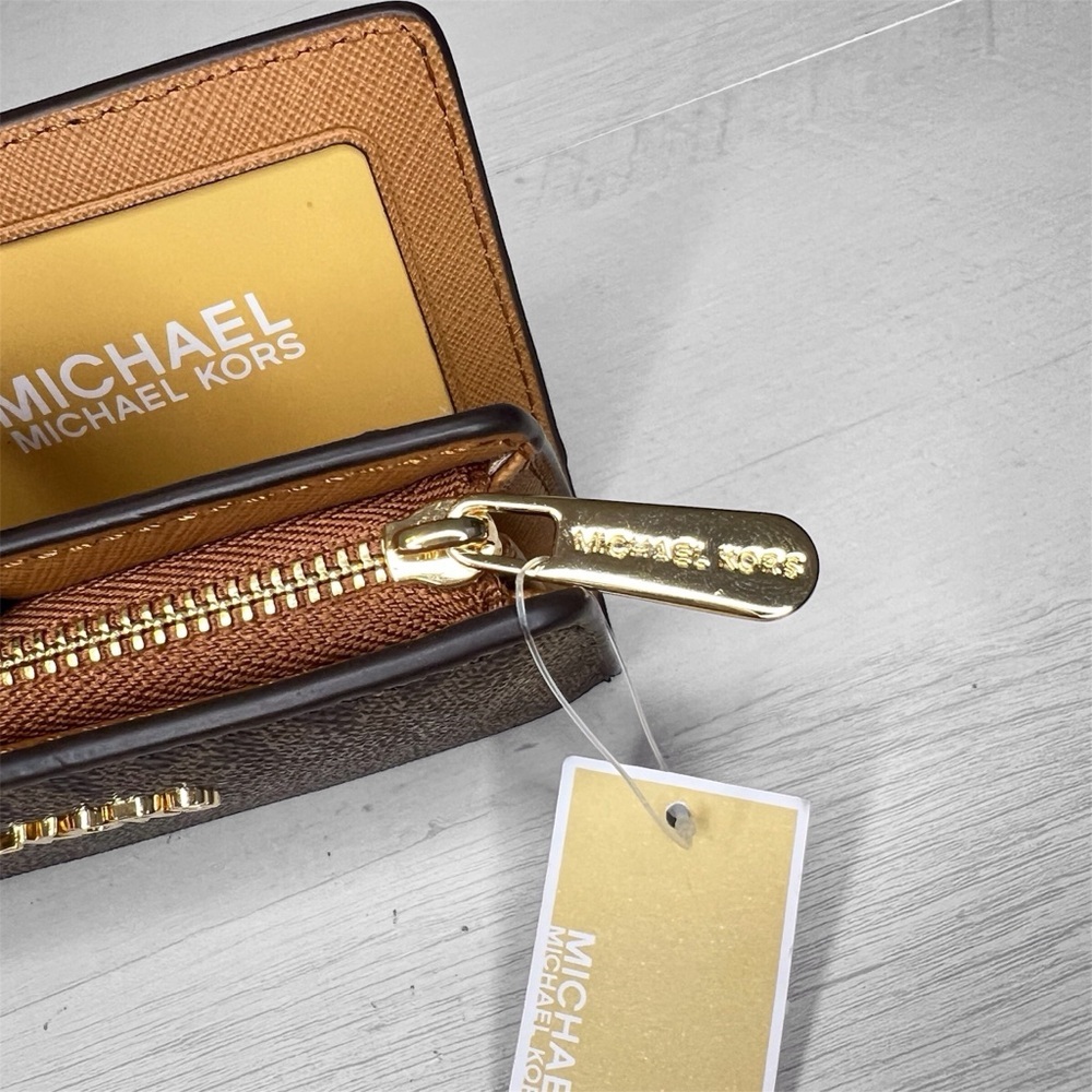 Michael Kors Jet Set Travel Billfold Zip Coin Wallet in Brown/Acorn NWT - Picture 11 of 13
